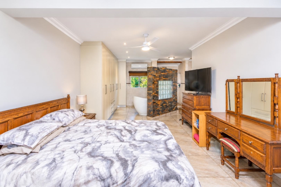 4 Bedroom Property for Sale in Ifafi North West